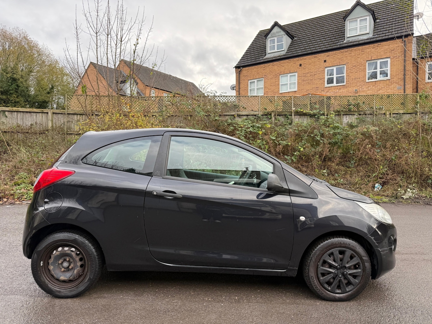Used Ford Ka 2011 for sale - 76724124: Photo 2
