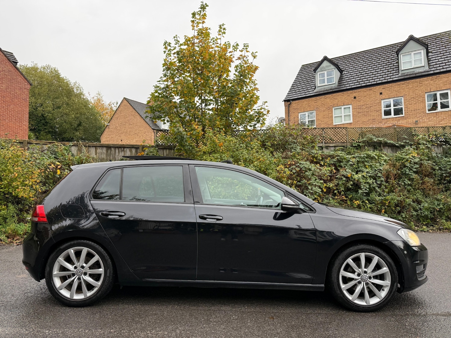 Used Volkswagen Golf 2013 for sale - 76379261: Photo 11