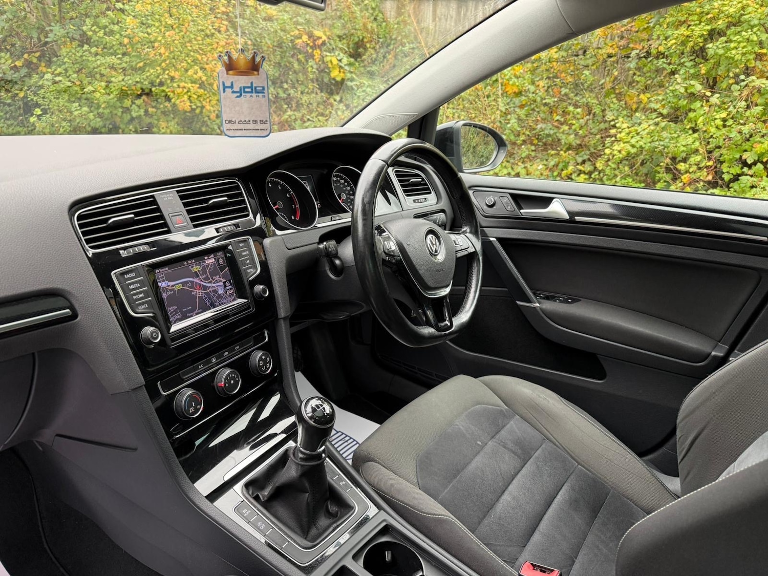 Used Volkswagen Golf 2013 for sale - 76379261: Photo 2