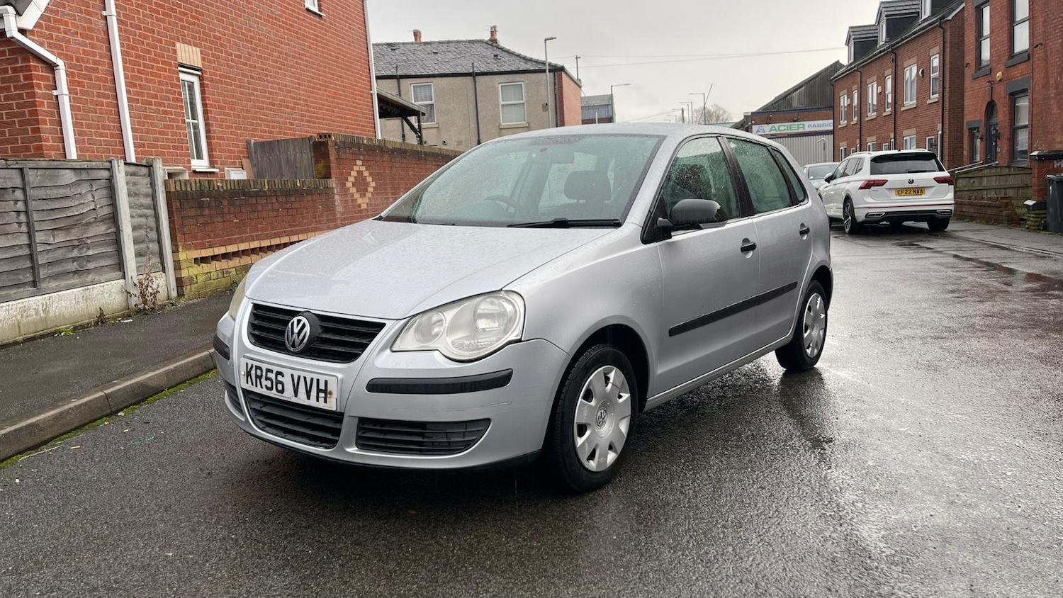 Used Volkswagen Polo 2006 for sale - 77477975: Photo 2