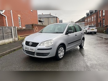 Used Volkswagen Polo 2006 for sale - 77477975: Photo