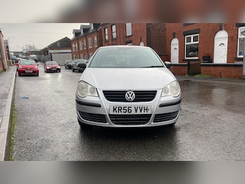 Used Volkswagen Polo 2006 for sale - 77477975: Photo