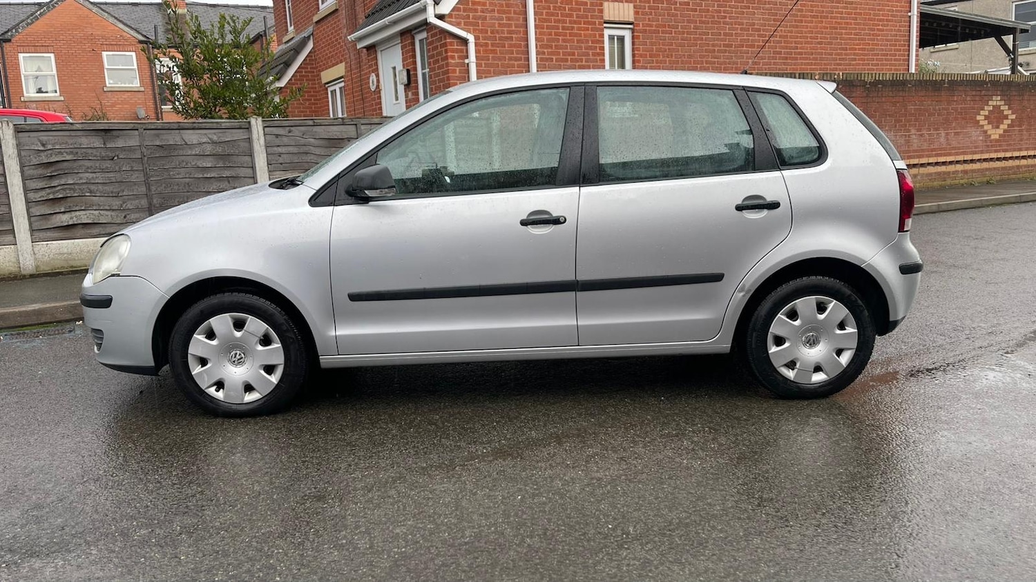Used Volkswagen Polo 2006 for sale - 77477975: Photo 6