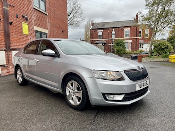 Used Skoda Octavia 2014 for sale - 76452403: Photo