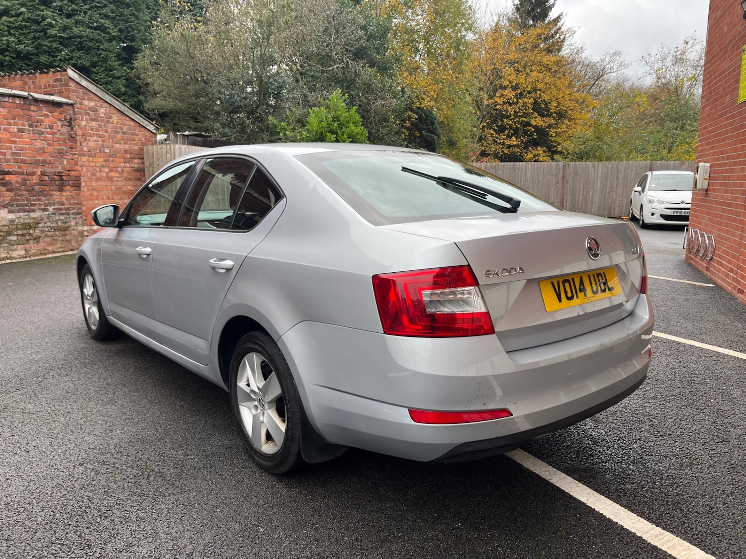 Used Skoda Octavia 2014 for sale - 76452403: Photo 5