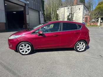 Used Ford Fiesta 2010 for sale - 78266635: Photo