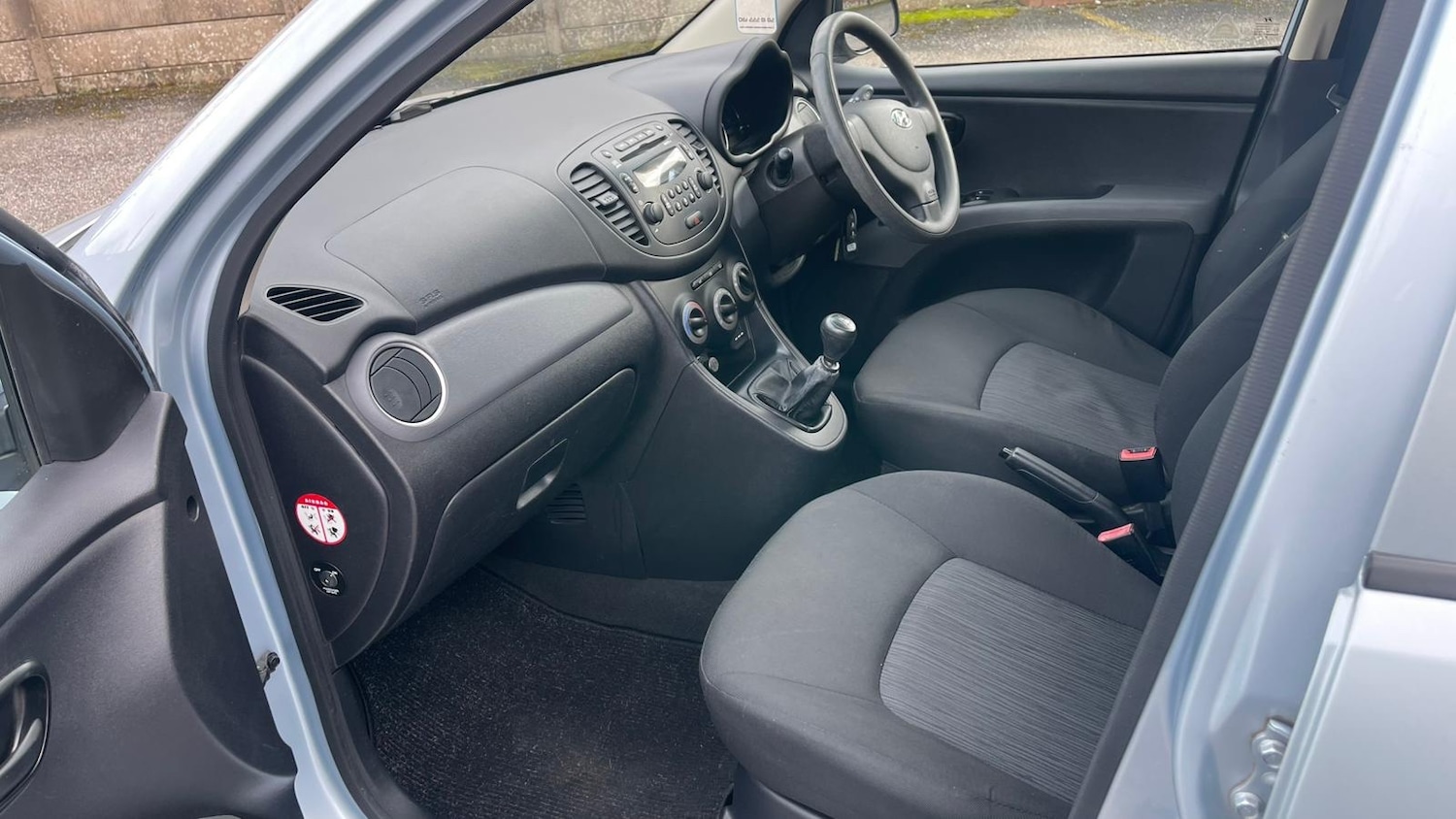 Used Hyundai i10 2012 for sale - 77261702: Photo 12