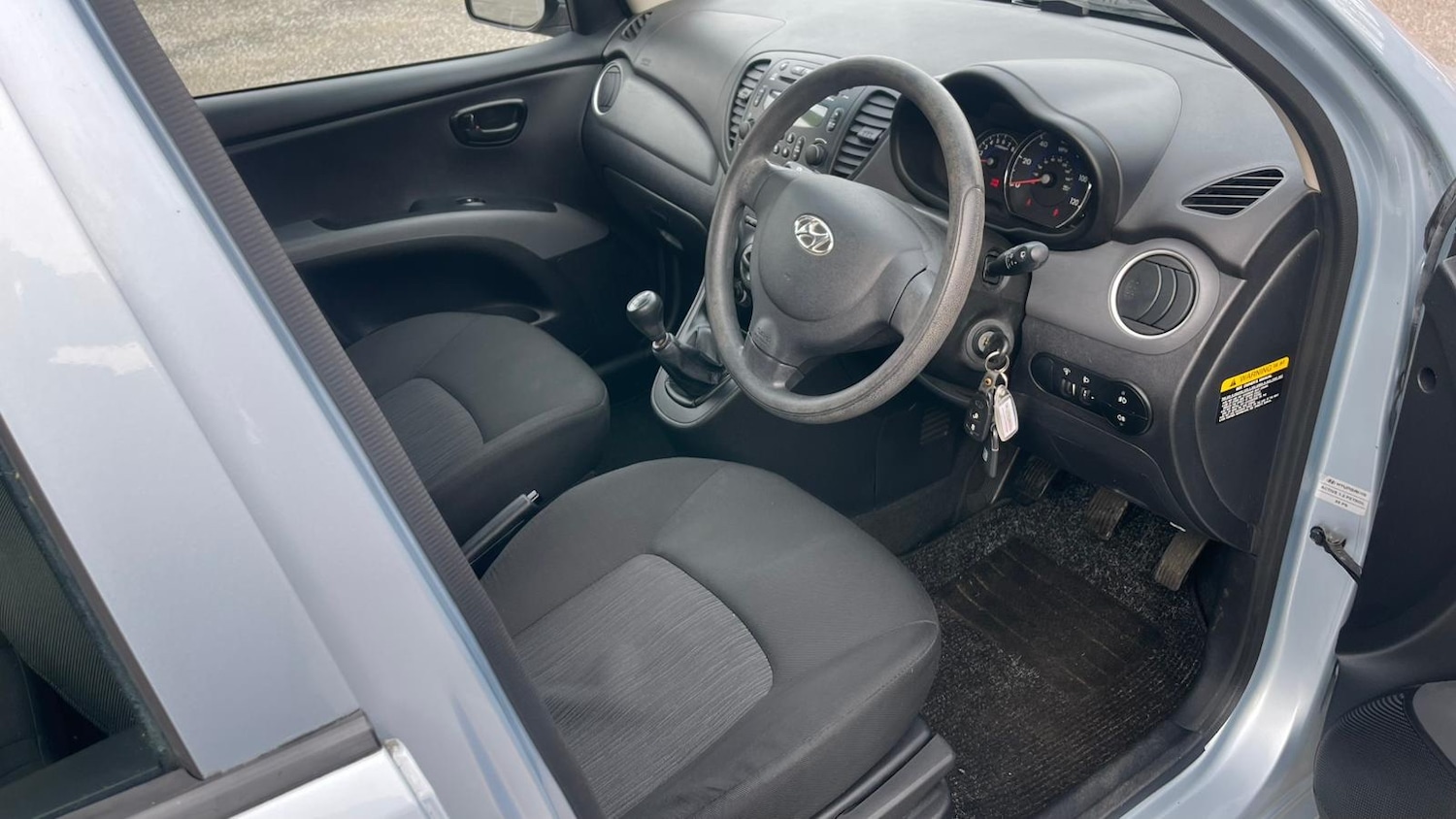 Used Hyundai i10 2012 for sale - 77261702: Photo 13