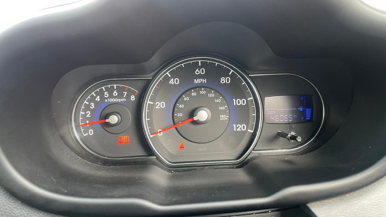 Used Hyundai i10 2012 for sale - 77261702: Photo 15