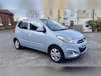 Used Hyundai i10 2012 for sale - 77261702: Photo