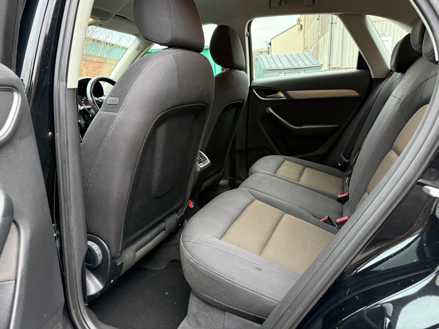 Used Audi Q3 2013 for sale - 77593116: Photo 8