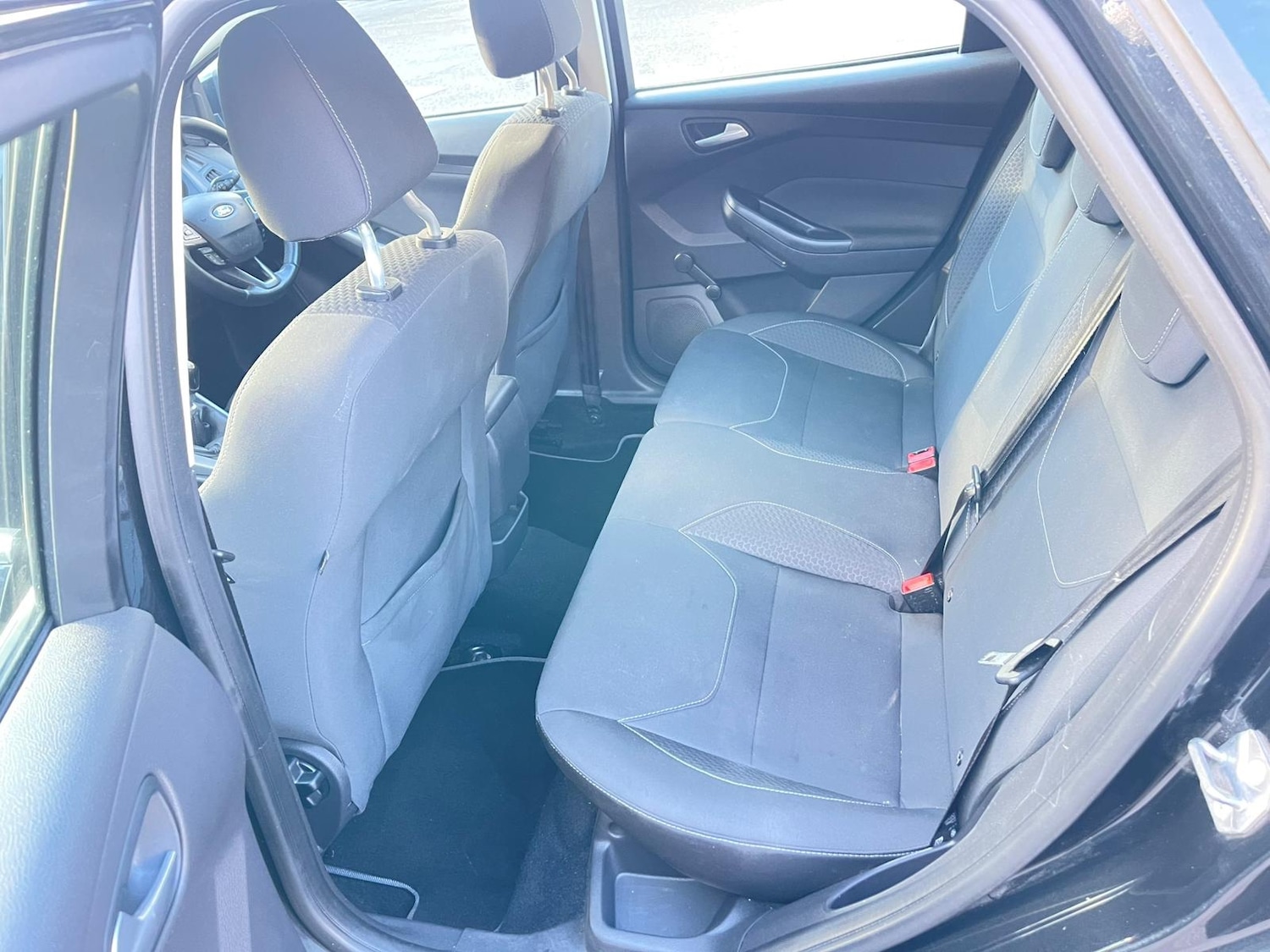 Used Ford Focus 2015 for sale - 77058456: Photo 12