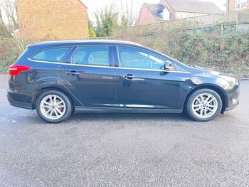 Used Ford Focus 2015 for sale - 77058456: Photo