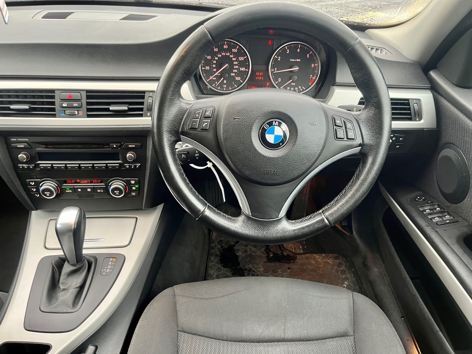 Used BMW 3 Series 2009 for sale - 76584015: Photo 10