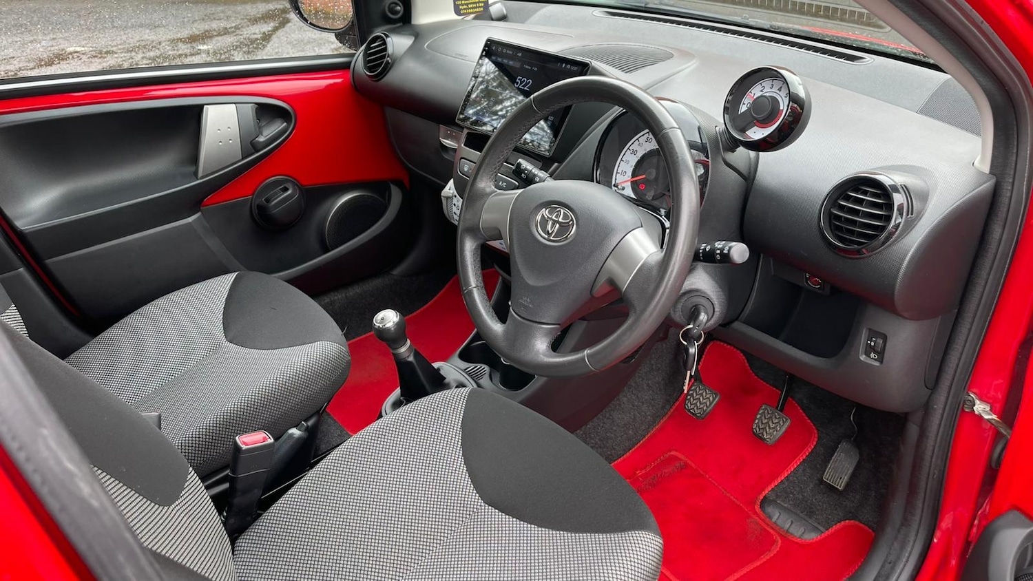 Used Toyota AYGO 2014 for sale - 77736972: Photo 14