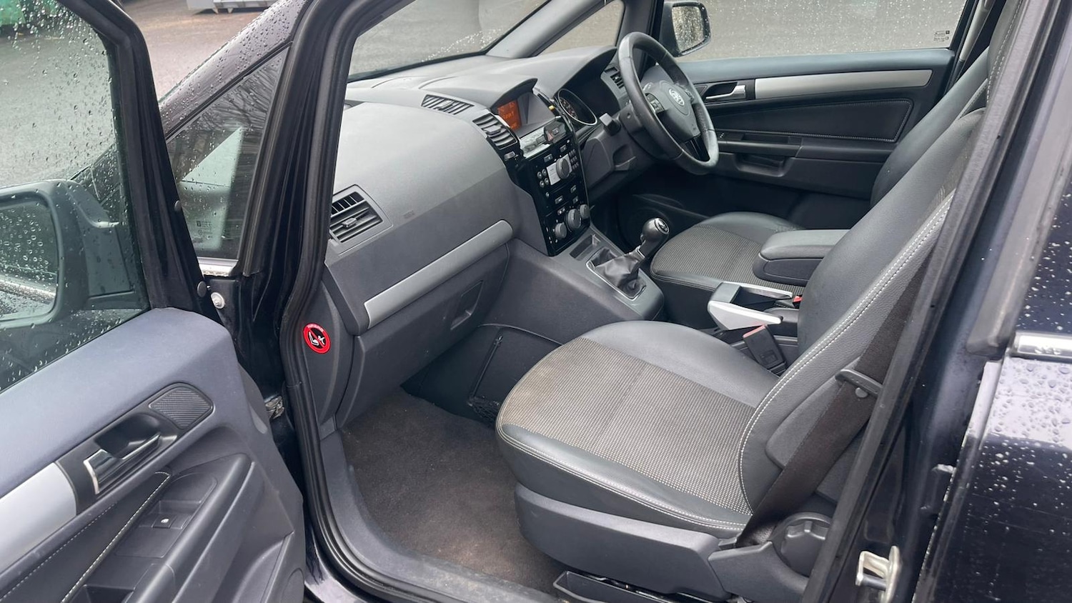 Used Vauxhall Zafira 2009 for sale - 77400100: Photo 13