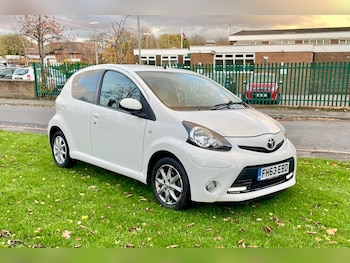 Used Toyota AYGO 2014 for sale - 76446119: Photo