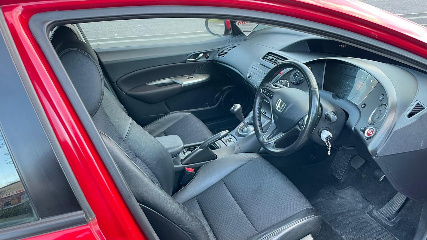 Used Honda Civic 2011 for sale - 76522557: Photo 13