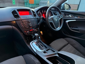 Used Vauxhall Insignia 2011 for sale - 76571307: Photo