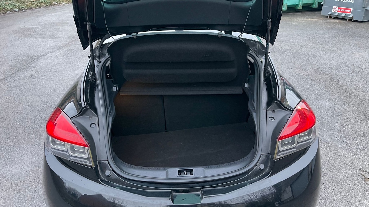 Used Renault Megane 2011 for sale - 77144708: Photo 11