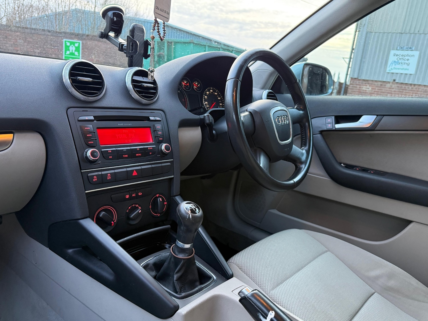 Used Audi A3 2010 for sale - 77650080: Photo 2