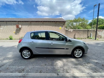 Used Renault Clio 2006 for sale - 78687873: Photo