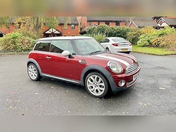 MINI Hatch feature image 1