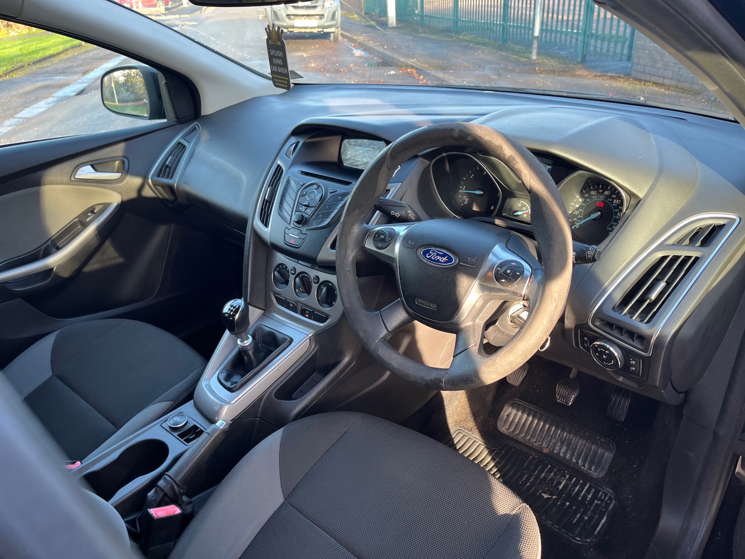 Used Ford Focus 2015 for sale - 76934897: Photo 10