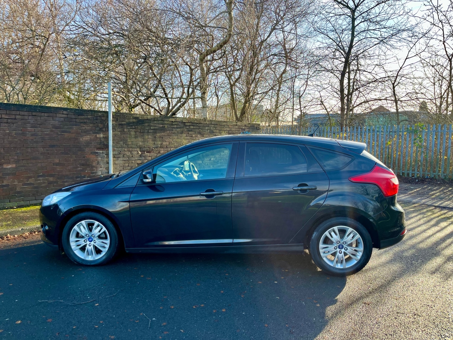 Used Ford Focus 2015 for sale - 76934897: Photo 4