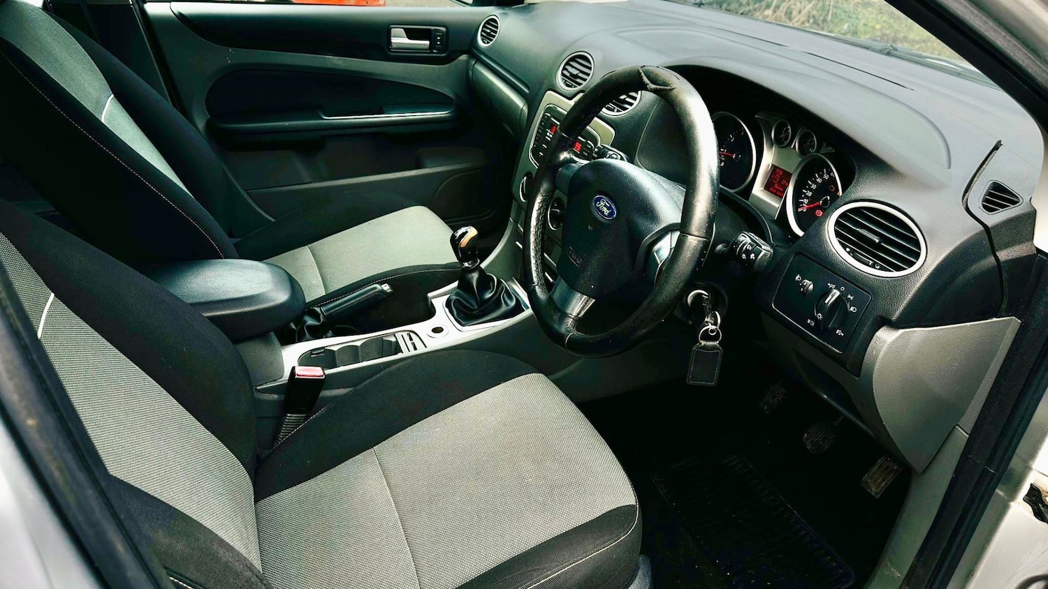 Used Ford Focus 2011 for sale - 77194799: Photo 3