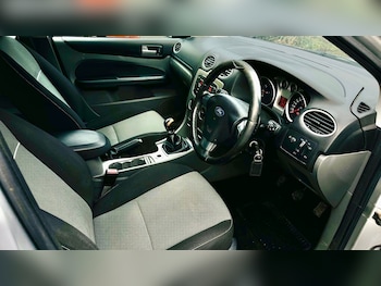 Used Ford Focus 2011 for sale - 77194799: Photo