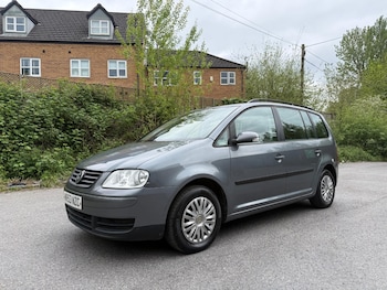 Used Volkswagen Touran 2003 for sale - 78488617: Photo