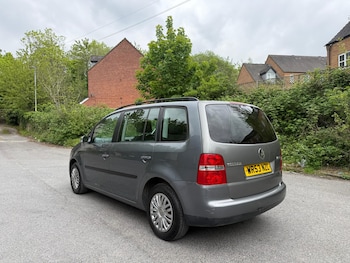 Used Volkswagen Touran 2003 for sale - 78488617: Photo
