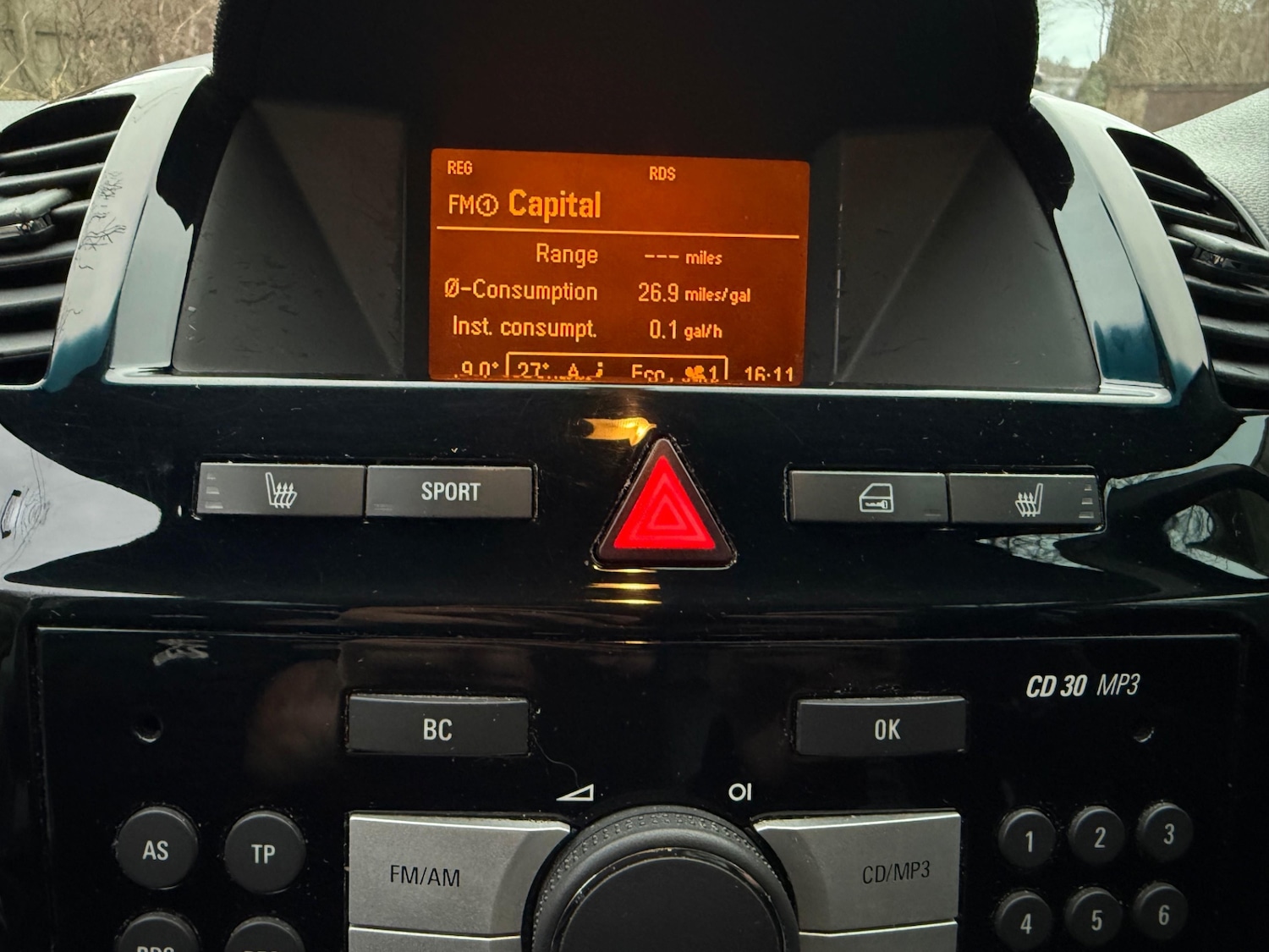 Used Vauxhall Zafira 2010 for sale - 77400135: Photo 10