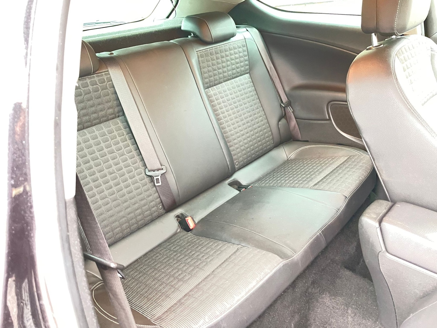 Used Vauxhall Astra GTC 2011 for sale - 76987176: Photo 11