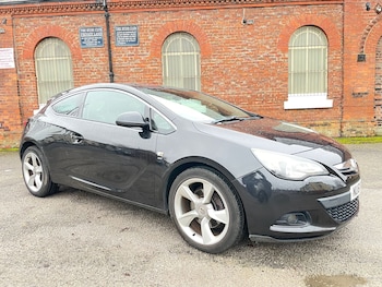 2011 (61) - 1.6T 16V SRi 3dr