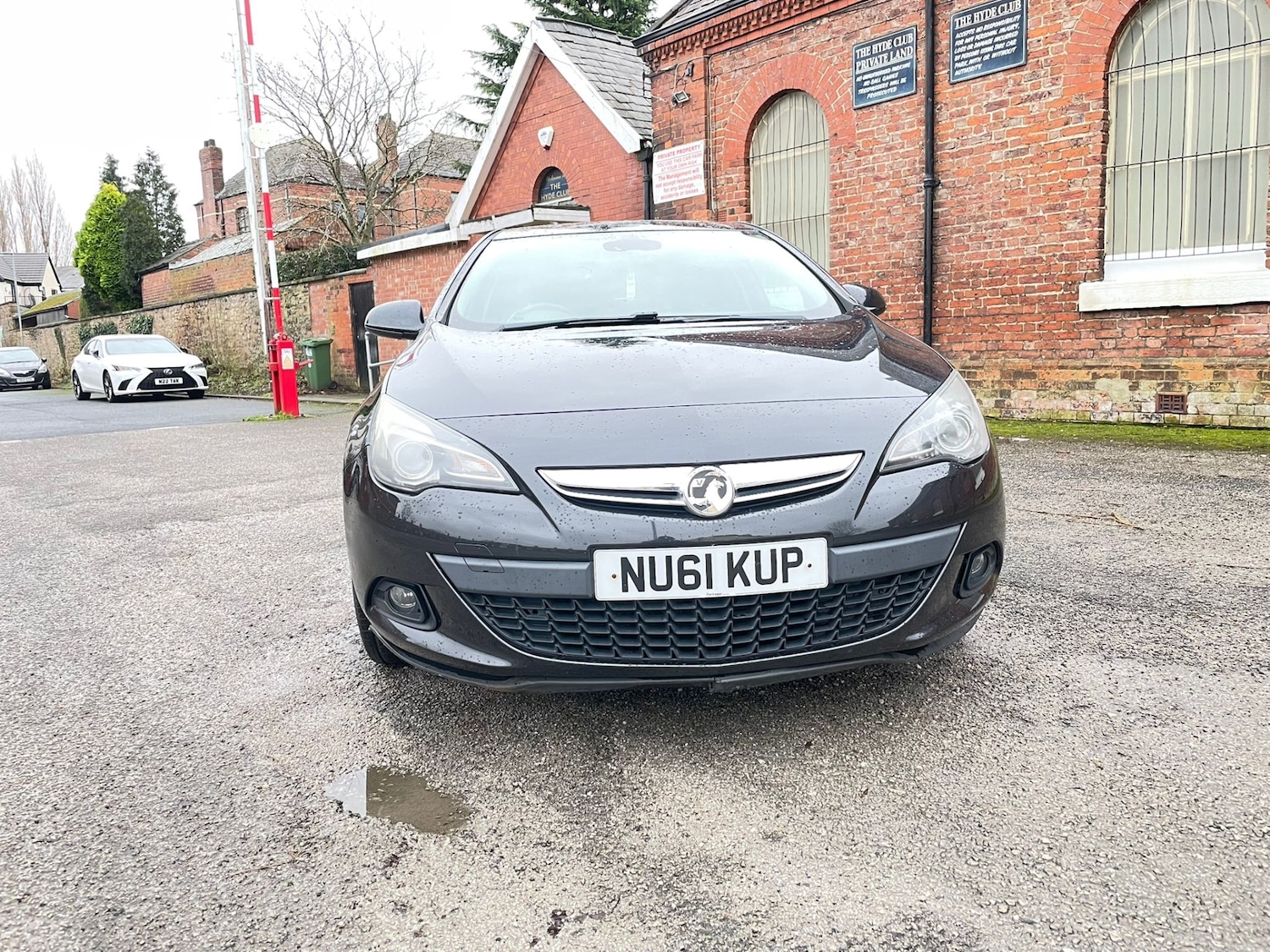 Used Vauxhall Astra GTC 2011 for sale - 76987176: Photo 3