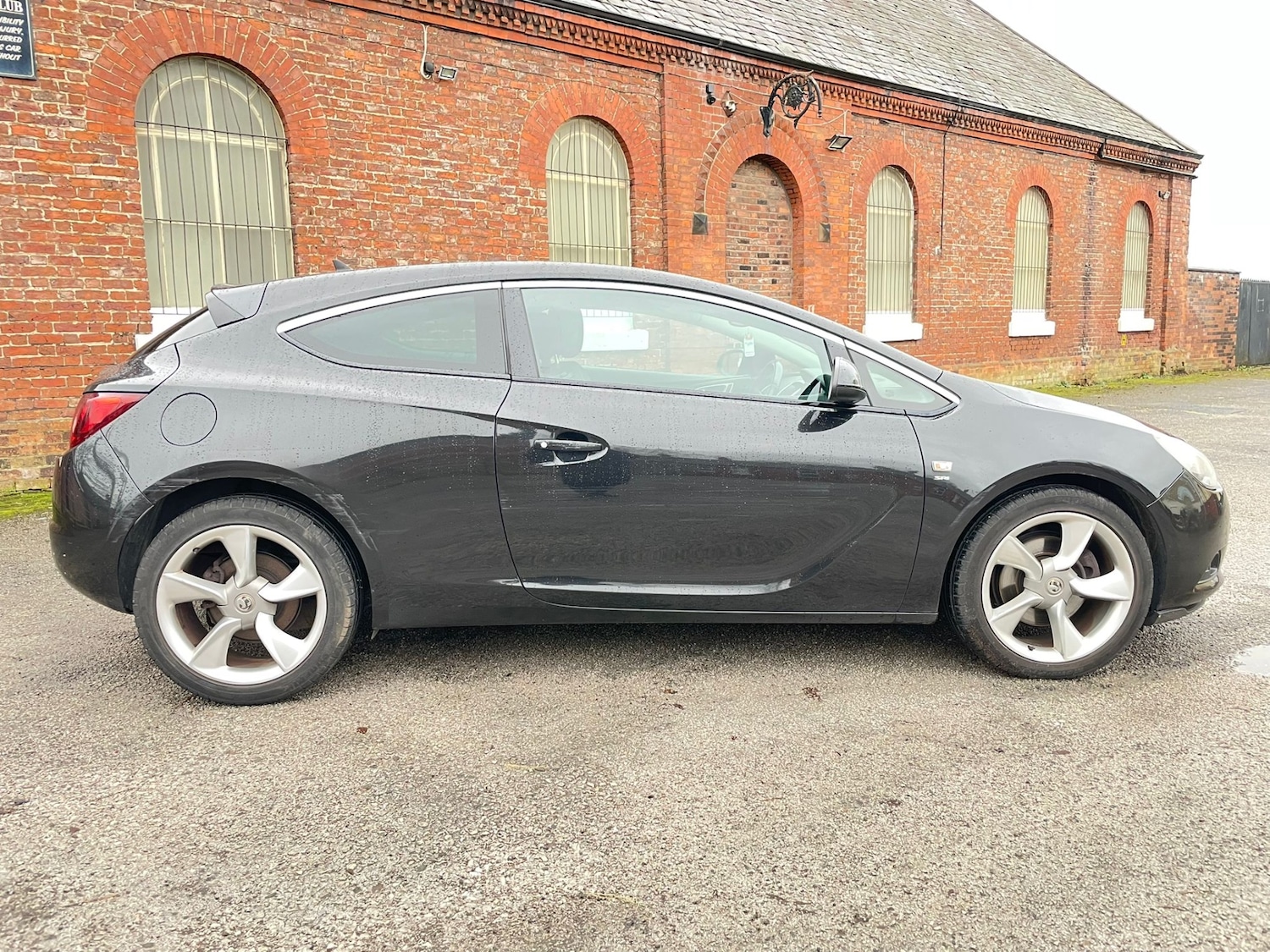 Used Vauxhall Astra GTC 2011 for sale - 76987176: Photo 4