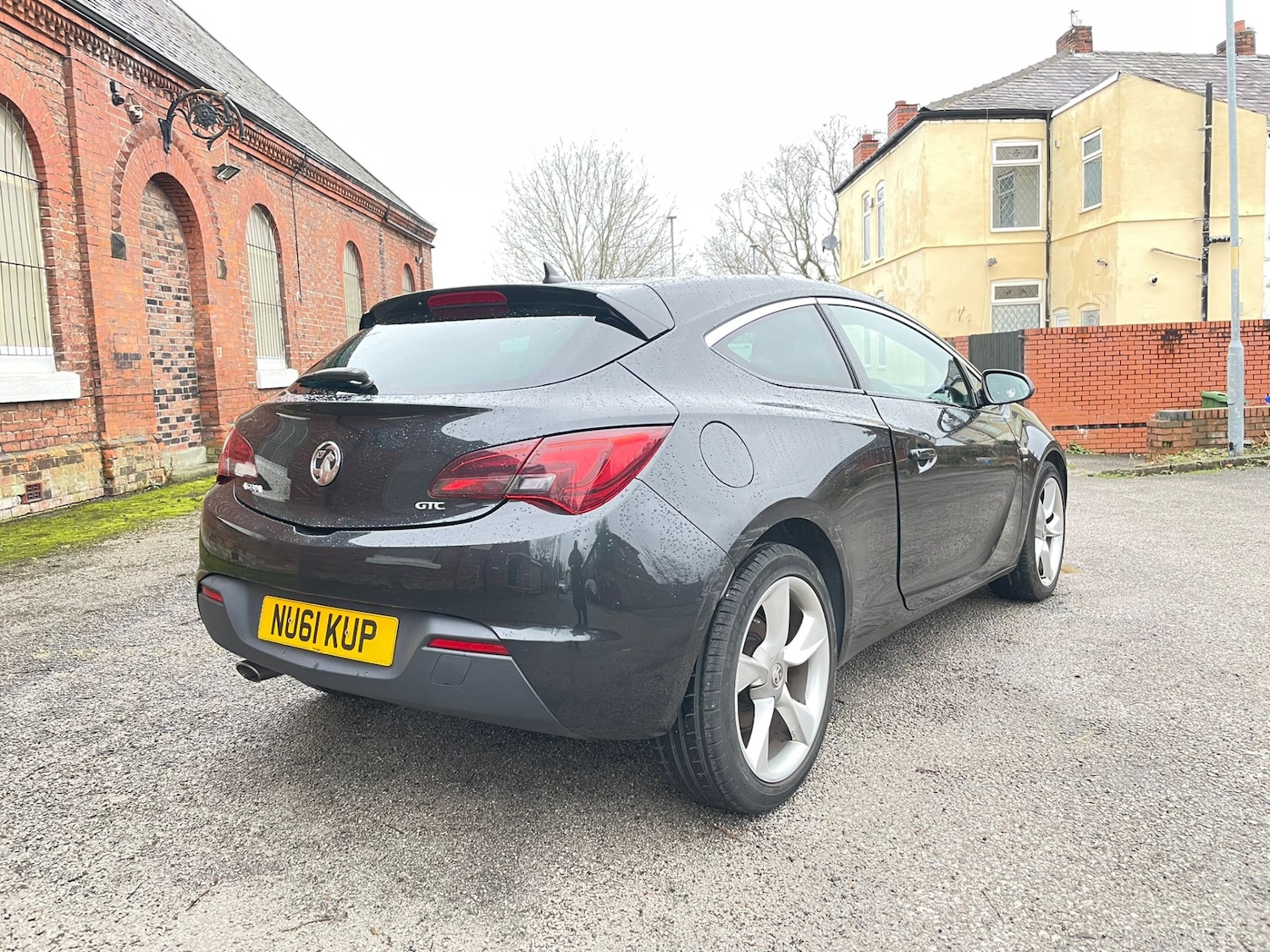 Used Vauxhall Astra GTC 2011 for sale - 76987176: Photo 8