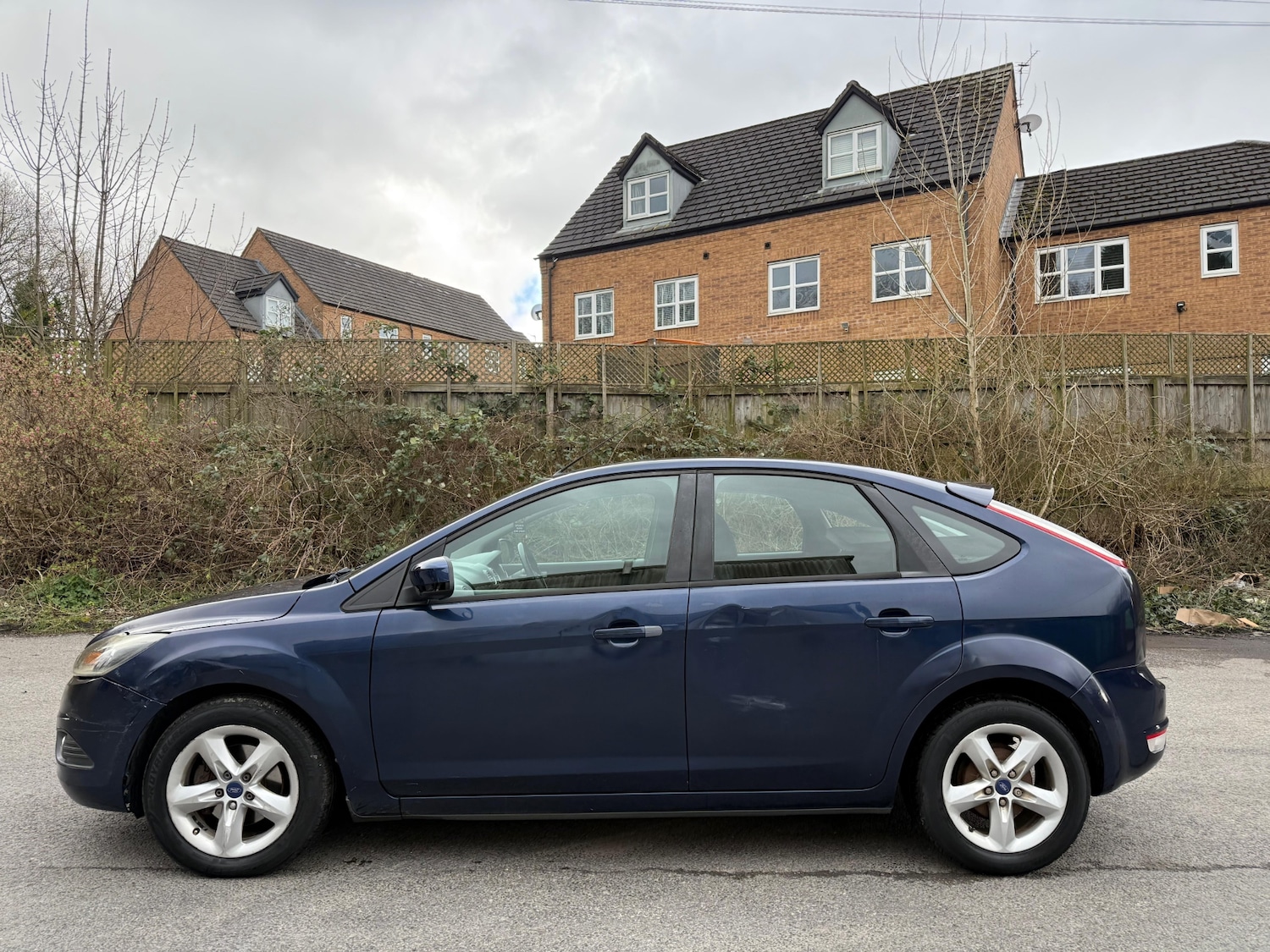 Used Ford Focus 2010 for sale - 77988288: Photo 8