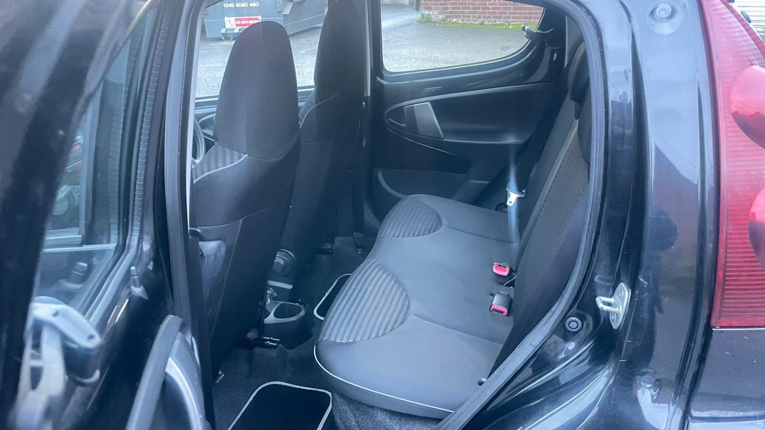 Used Peugeot 107 2013 for sale - 76545724: Photo 10