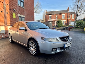 2004 (54) - 2.0 i-VTEC Executive 4dr