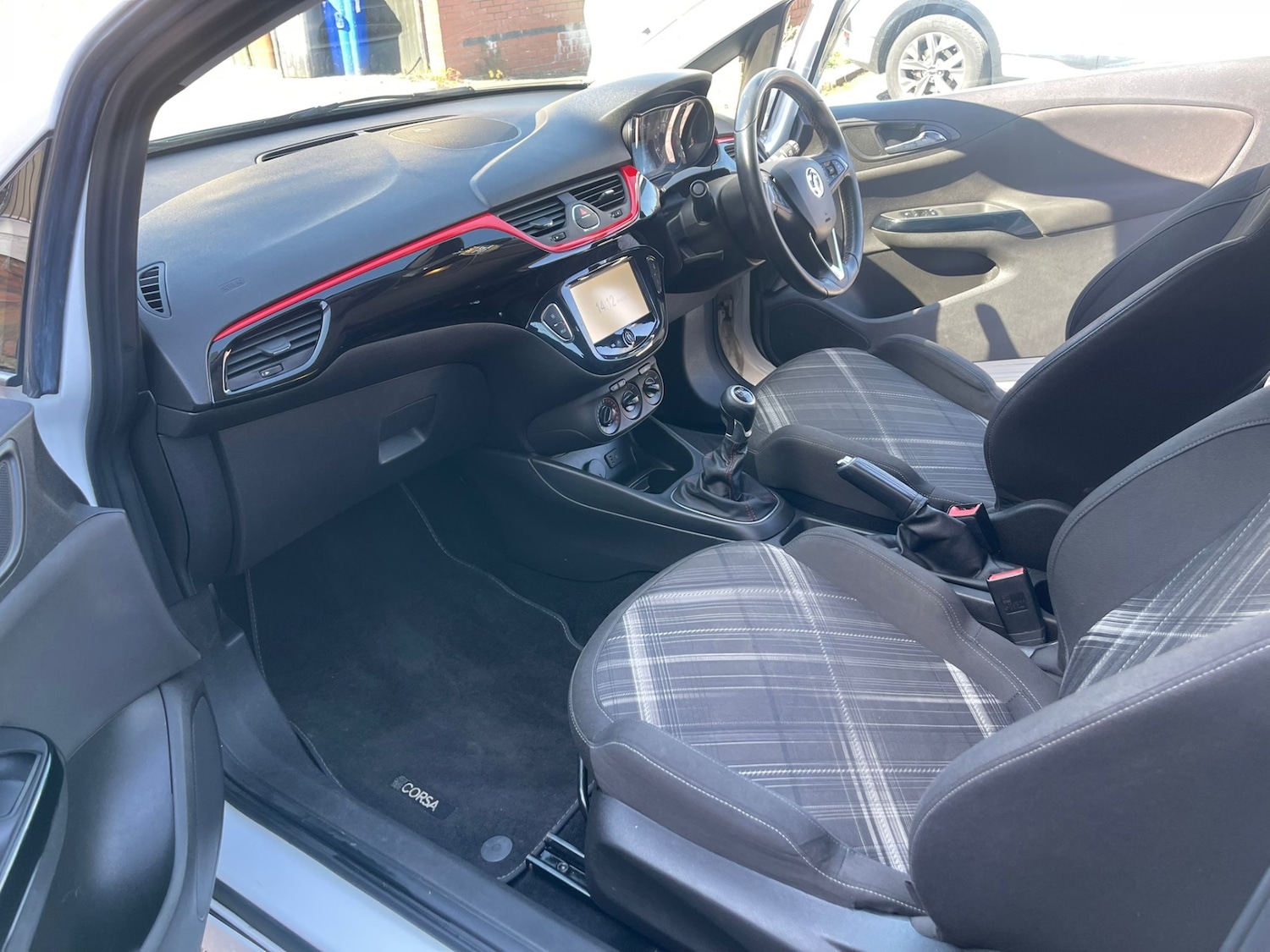 Used Vauxhall Corsa 2015 for sale - 78165874: Photo 11