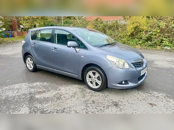 Used Toyota Verso 2009 for sale - 76455144: Photo