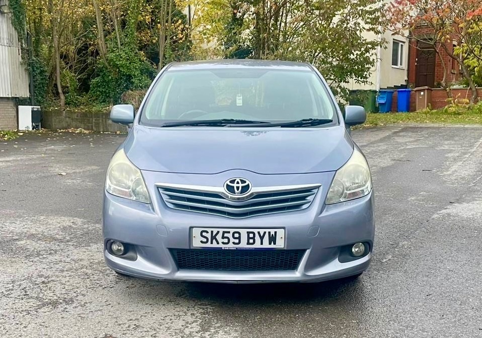 Used Toyota Verso 2009 for sale - 76455144: Photo 3