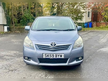Used Toyota Verso 2009 for sale - 76455144: Photo