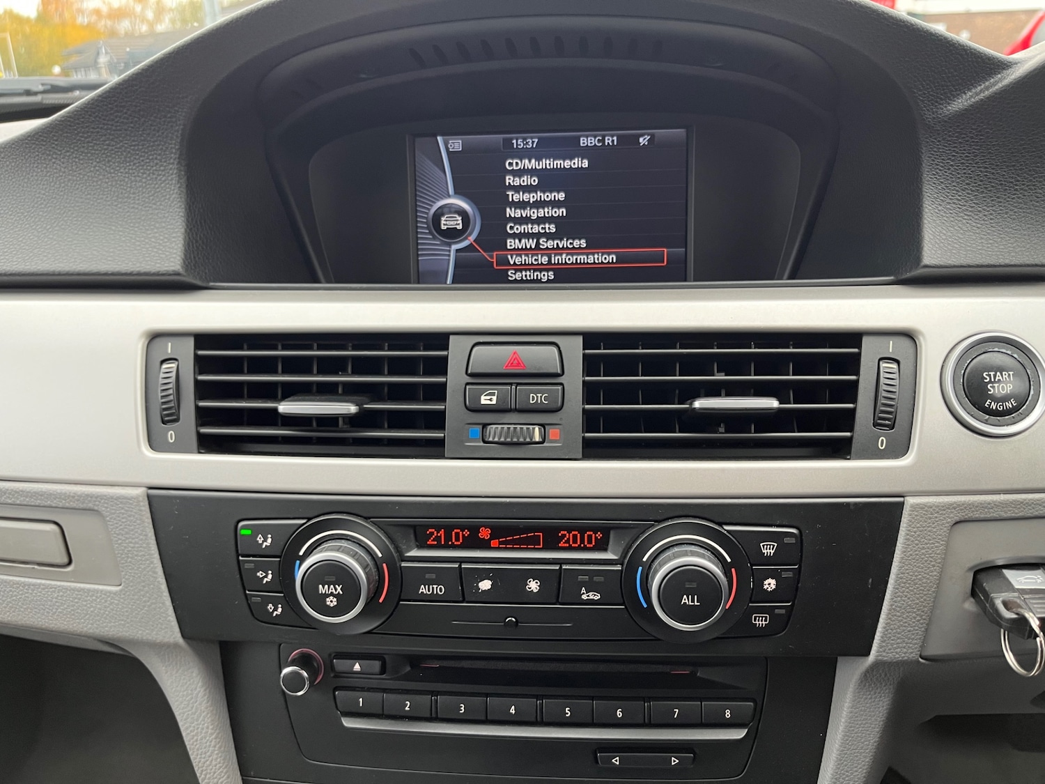 Used BMW 3 Series 2010 for sale - 76564956: Photo 13