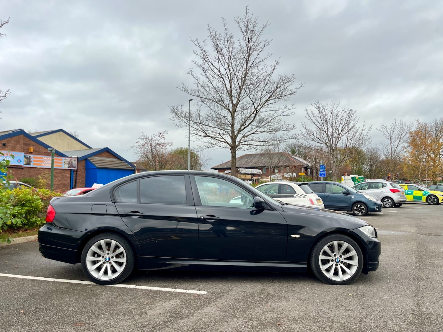 Used BMW 3 Series 2010 for sale - 76564956: Photo 7