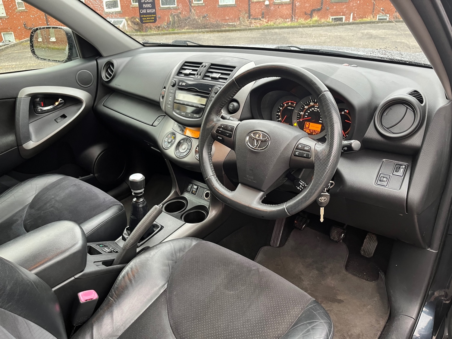 Used Toyota RAV4 2010 for sale - 77282481: Photo 10