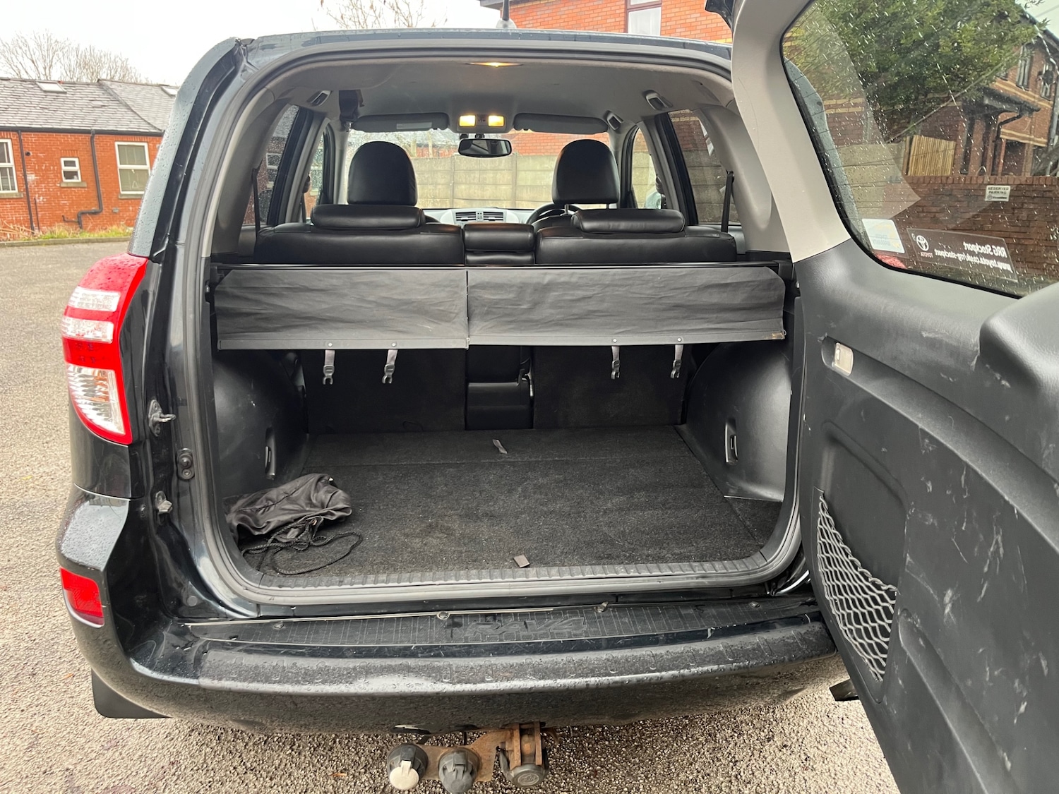 Used Toyota RAV4 2010 for sale - 77282481: Photo 15